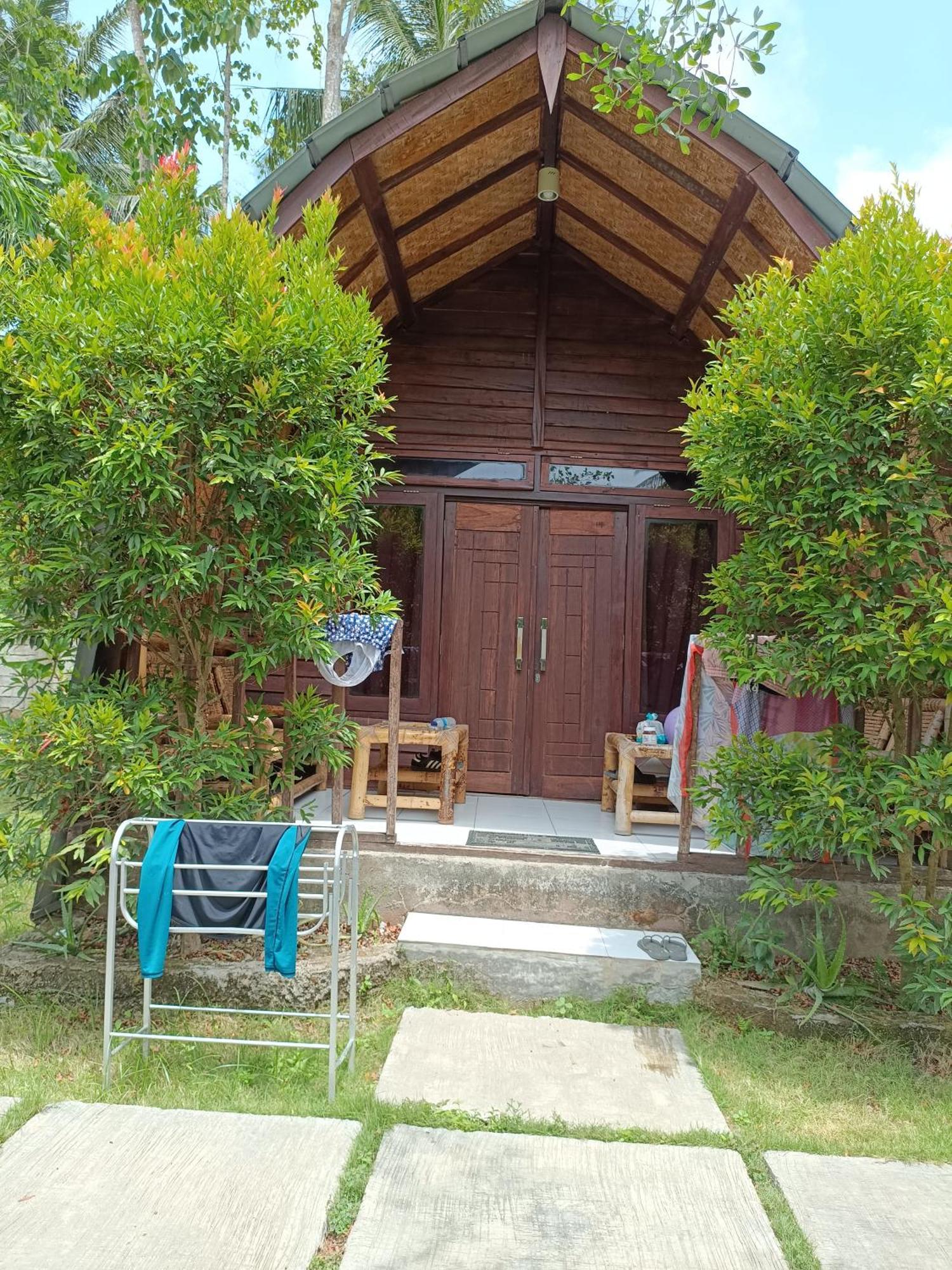 Bale Hostel Kuta (Lombok) Exterior foto