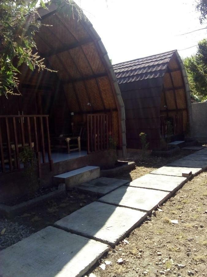 Bale Hostel Kuta (Lombok) Exterior foto