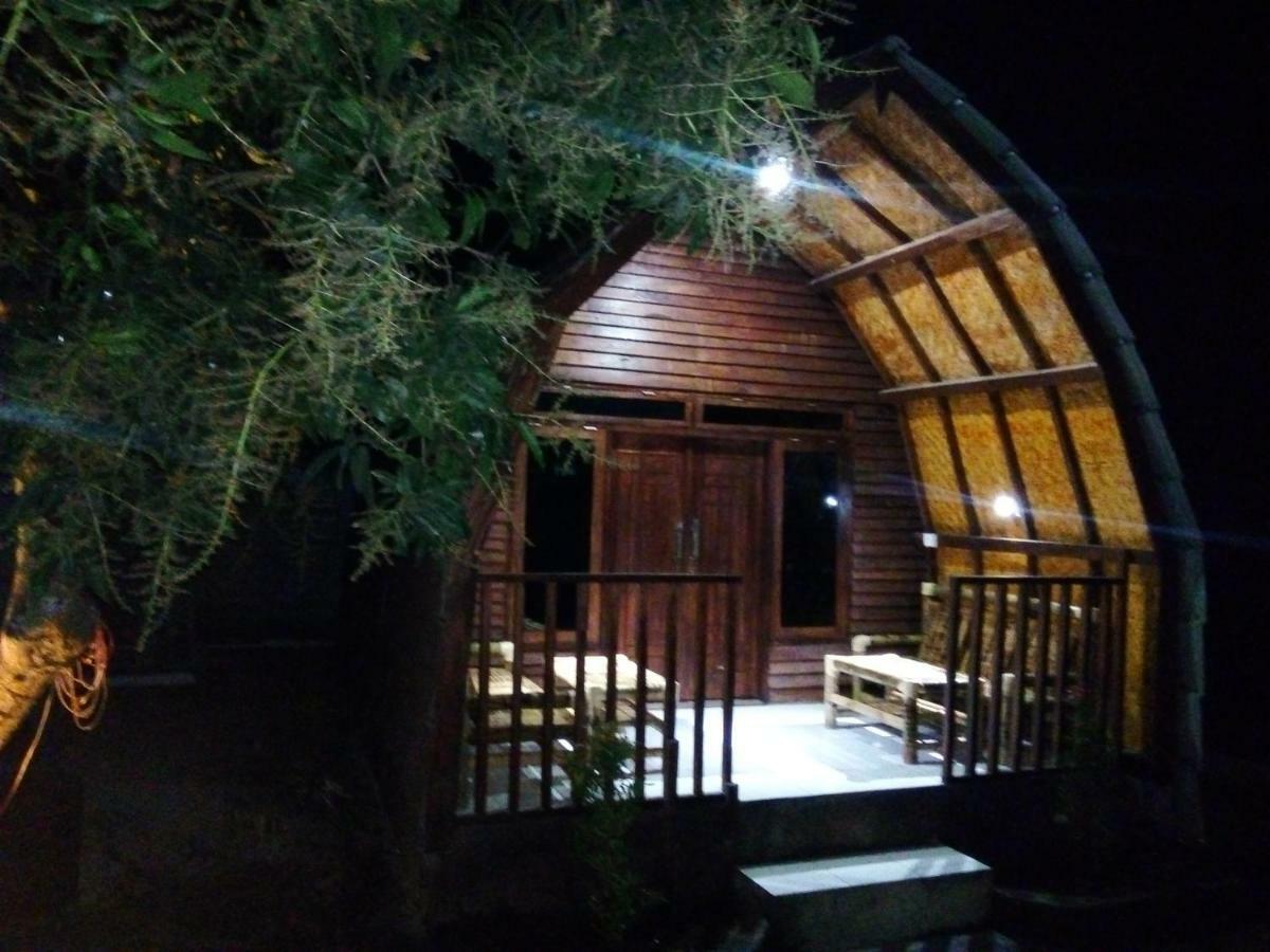 Bale Hostel Kuta (Lombok) Exterior foto