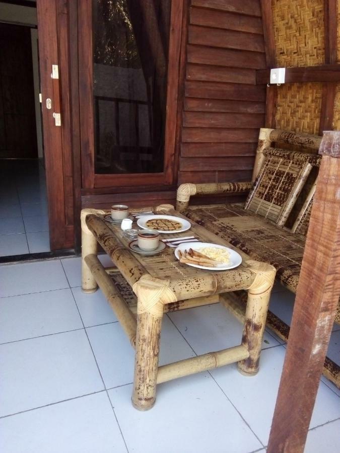 Bale Hostel Kuta (Lombok) Exterior foto