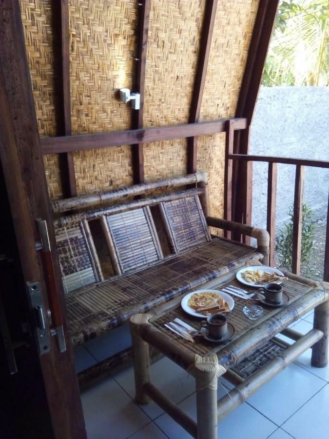 Bale Hostel Kuta (Lombok) Exterior foto