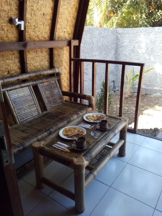 Bale Hostel Kuta (Lombok) Exterior foto