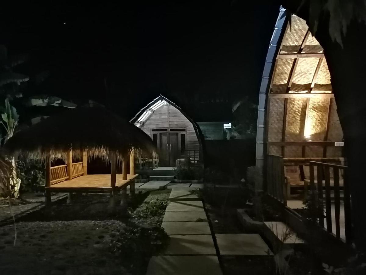 Bale Hostel Kuta (Lombok) Exterior foto
